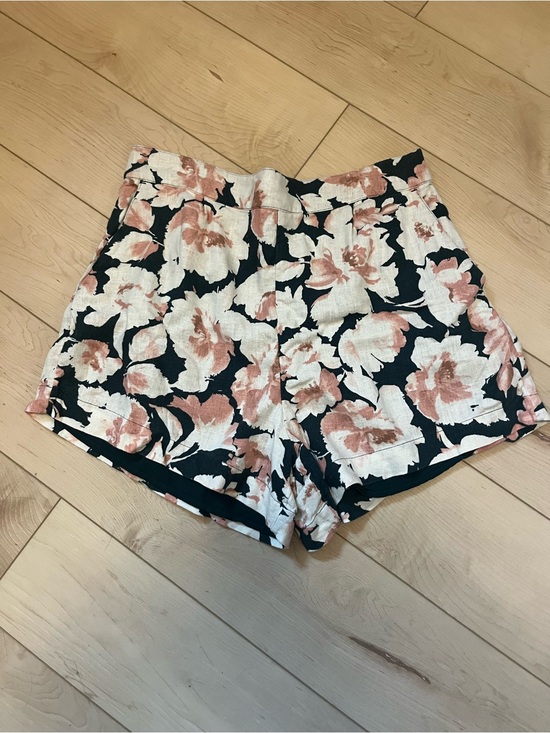 Pants - Abercrombie Floral Shorts